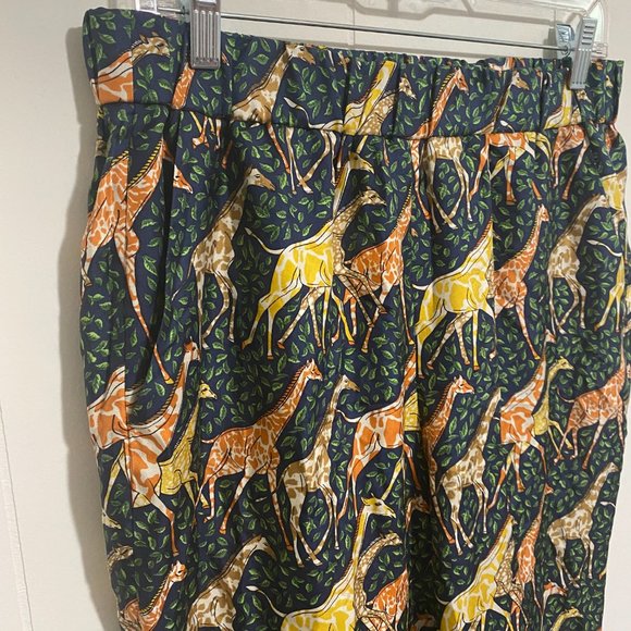 J. Crew Collection Pants Pull-on Silk Twill High Rise Pant Green Giraffes Sz 10 - Picture 3 of 10